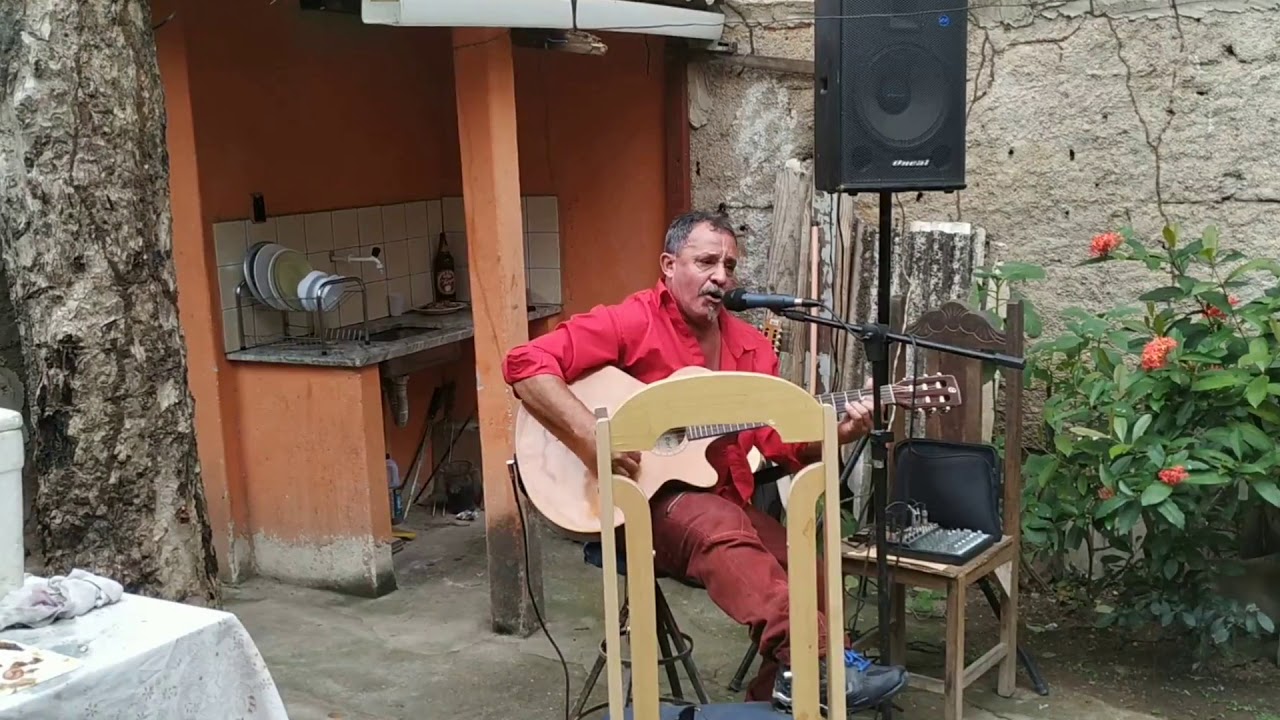 Didico do martelo, esse &eacute; internacional