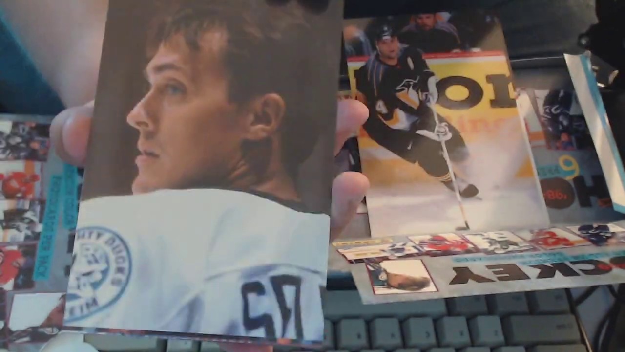 Opening An Interesting Panini Hockey Product from 1998-99! NHL Hockey Premium Color Photocards!