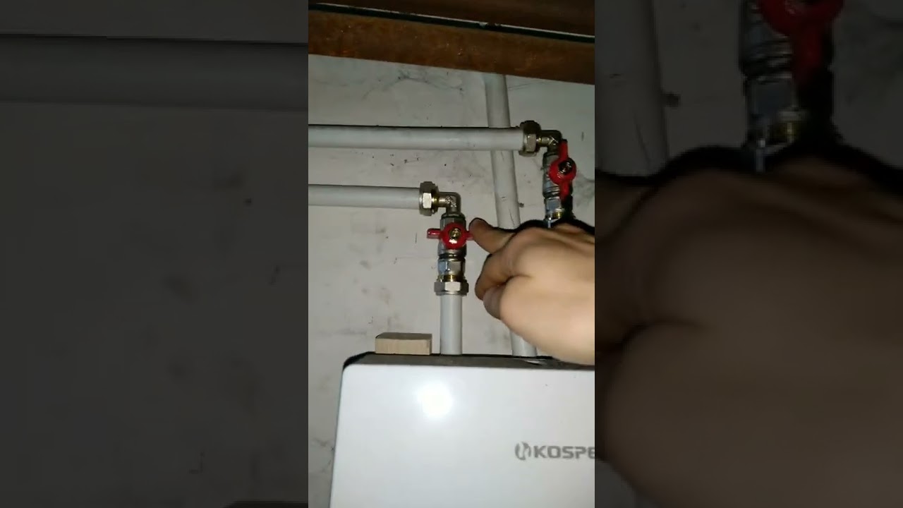 Elektryczny przepływowy podgrzewacz wody 