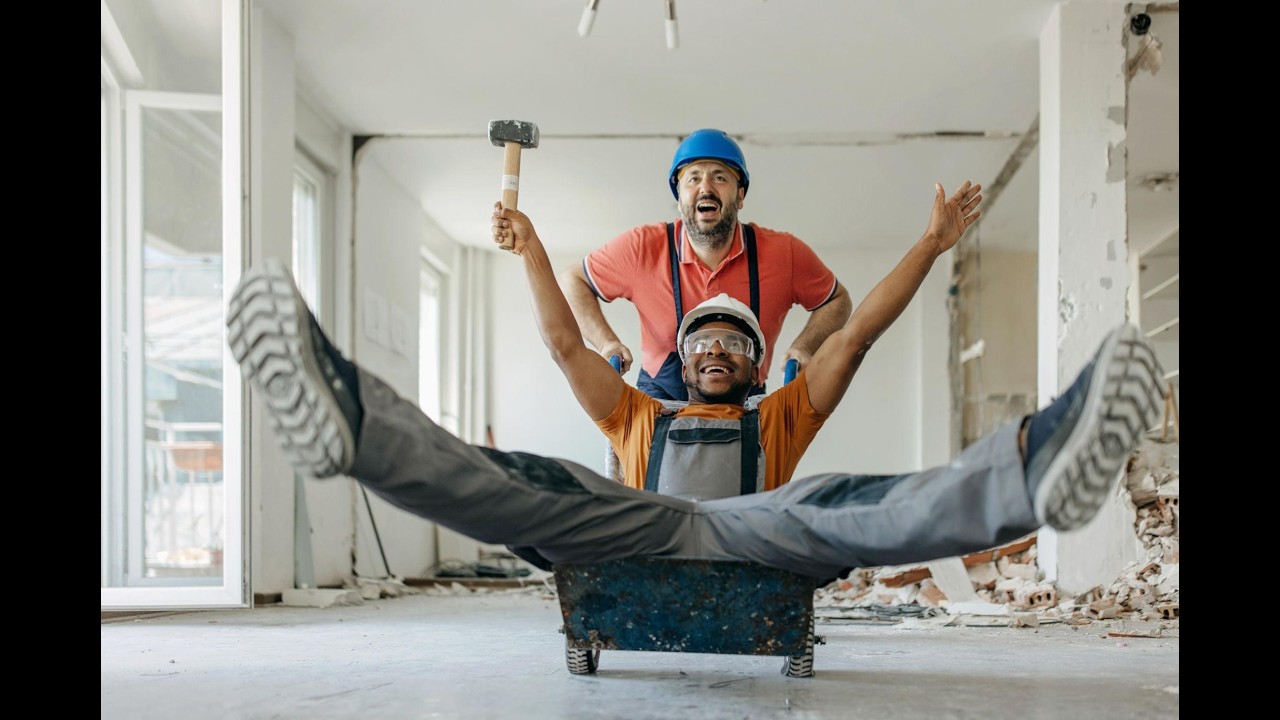 Funny Moments on the Construction Site 😂
