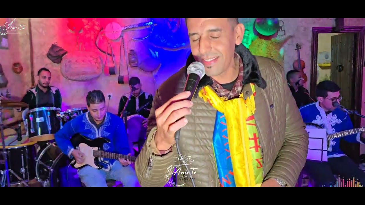 مصطفى نجوم تزنيت بحفل إيض يناير بفضاء ألموقار ن إموريكن ✨🎤🎉 #حفل #نجوم #تزنيت #موسيقى #إيض