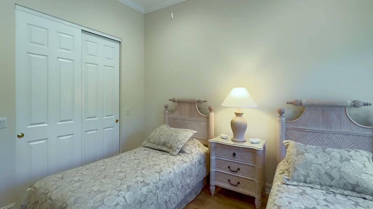8499 Mallards Way Naples, FL 34114 - Michelle Thomas (239) 860-7176