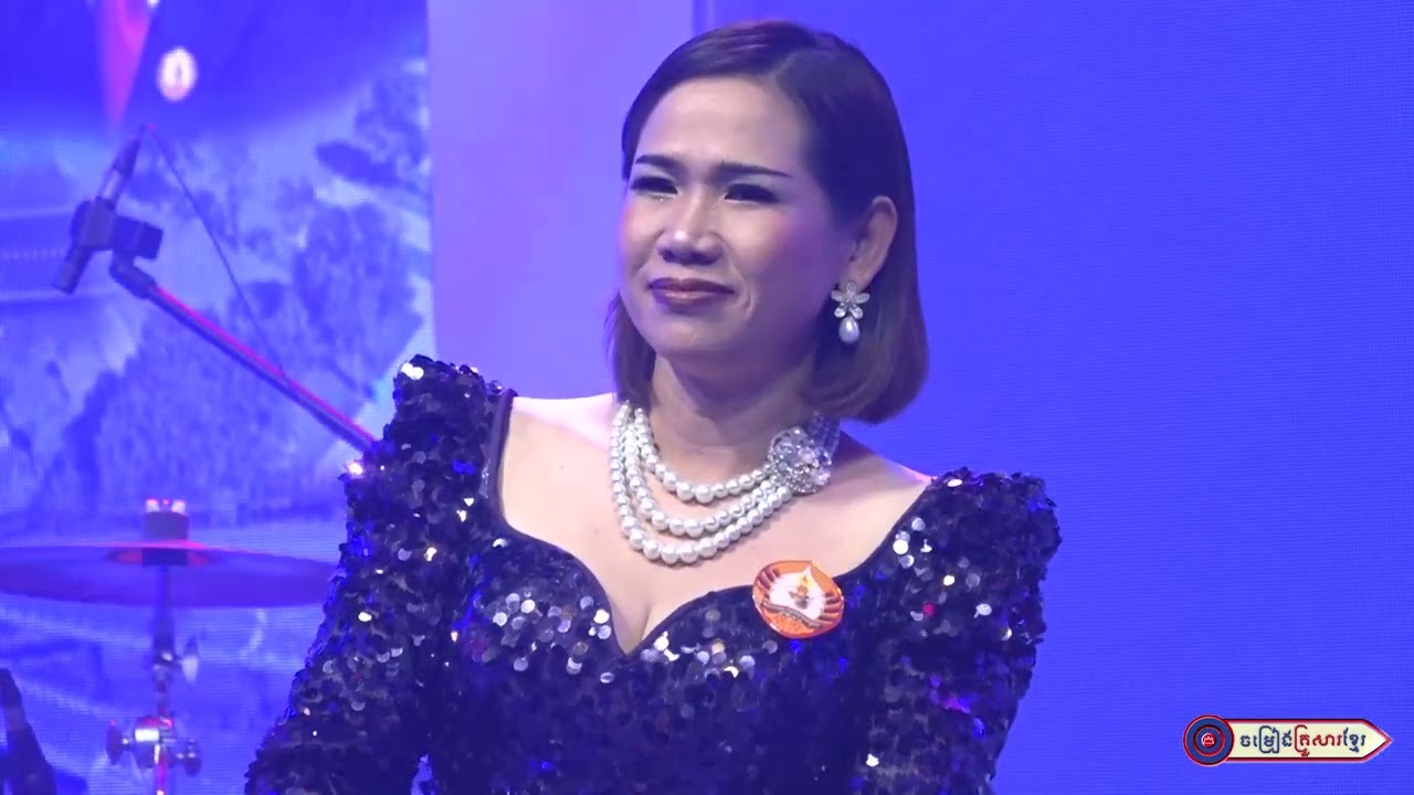 កញ្ញាថ្ពាល់ផ្អែម ||  លោក បឺត សំរេច - អ្នកនាង ម៉េង កែវពេជ្ជតា