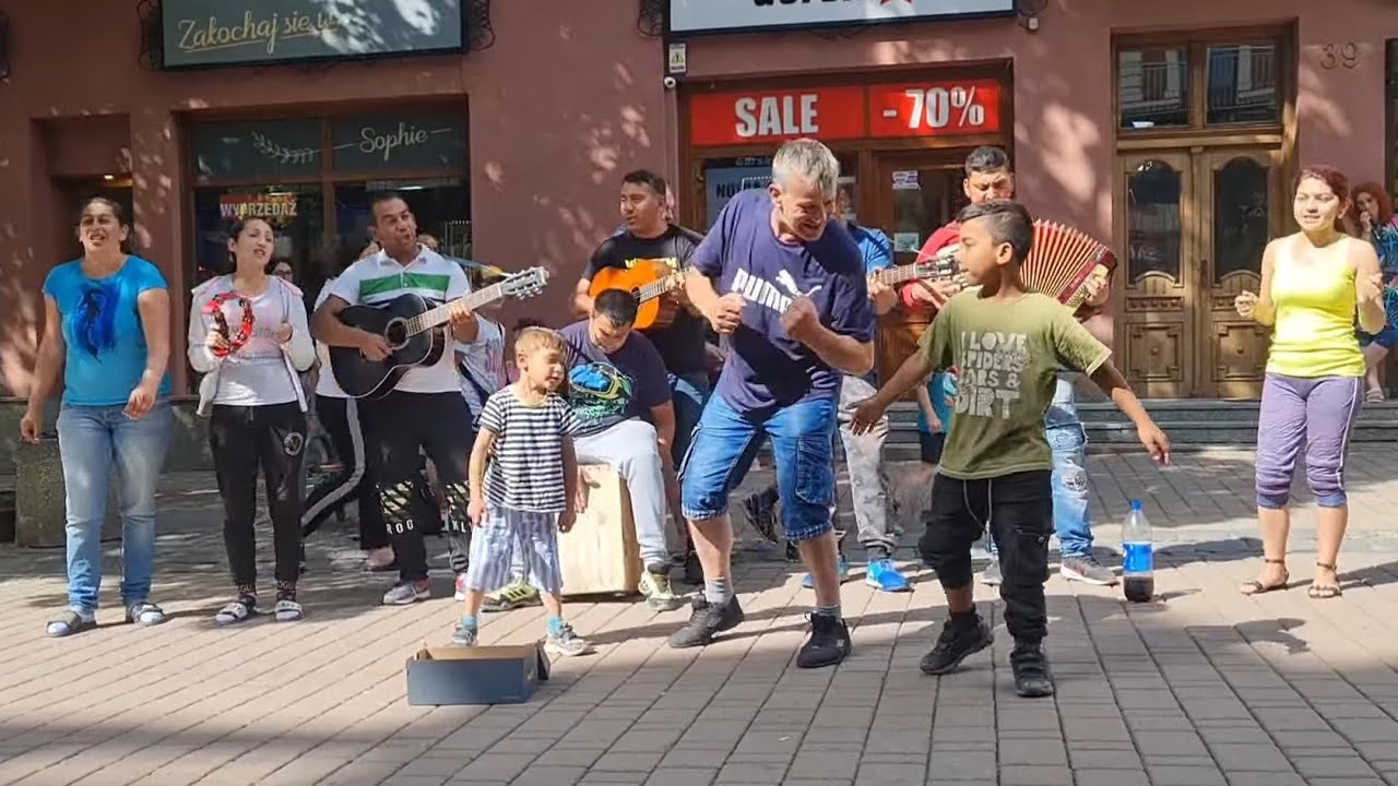 Toto jest Zakopane - Krupówki - Rómowie Super Orchestra!