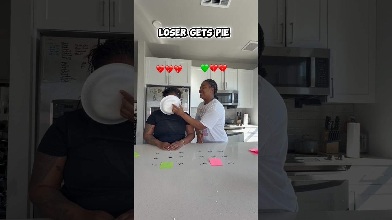 She&rsquo;s on a 🥧streak⁉️#shorts #short #shortvideo #funny #couples #couplechallenge #challenge #viral