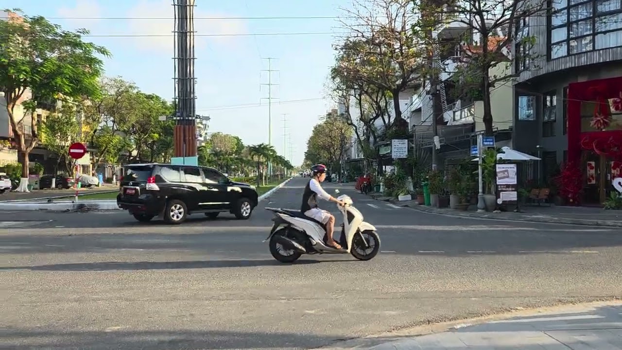 Casual Walk Around the City