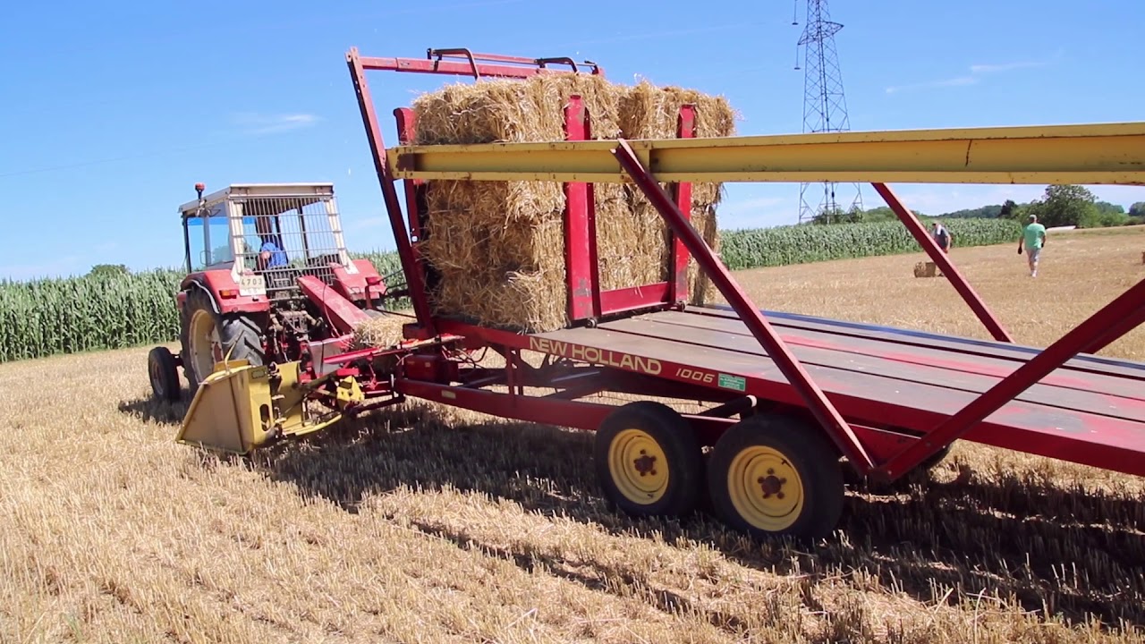 Internationa l664    autochargeuse New Holland 1006