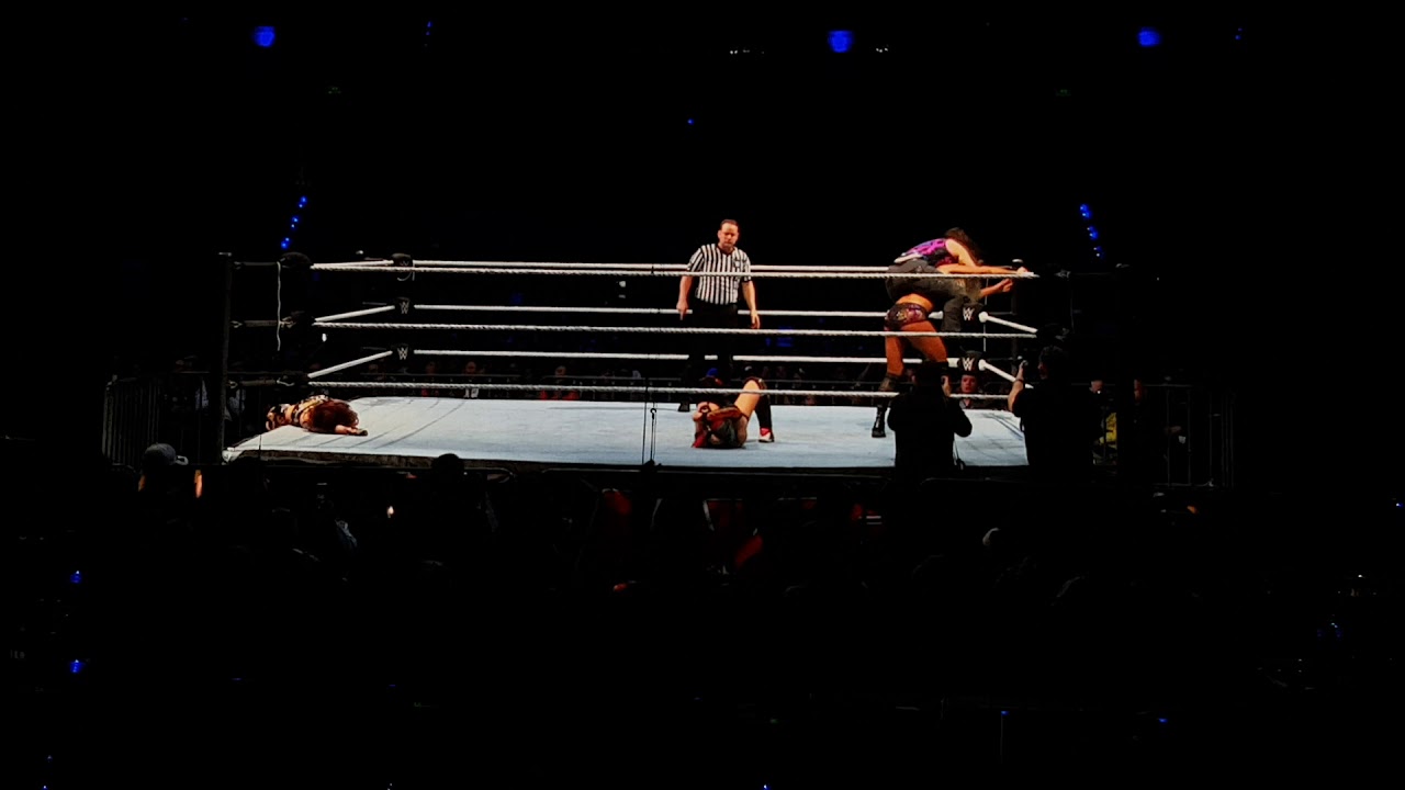 WWE Mexico City 2019 Becky Lynch y Charlotte flair parte 4