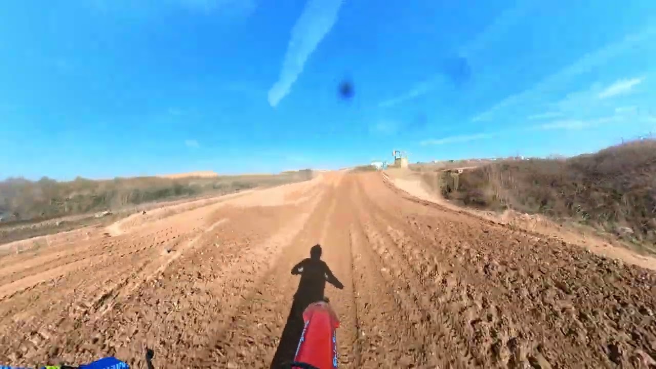 Doncaster moto parc- learning the track