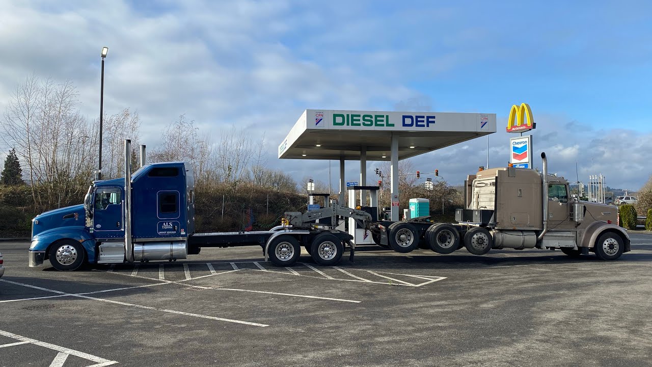 Купили Kenworth W900L за $25,000 Для нового проекта￼ Caterpillar 3406E 18 speed Коробка￼ 550 кабыл￼