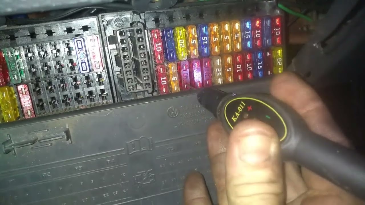 🛠️🏎️luz de teto sem iluminação, CrossFox, fusível 🛠️.