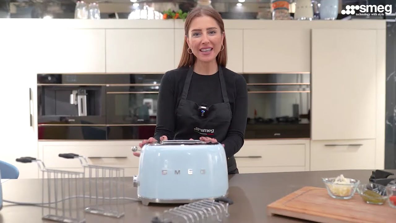 SMEG EKMEK KIZARTMA MAKİNESİ DEMO VİDEO