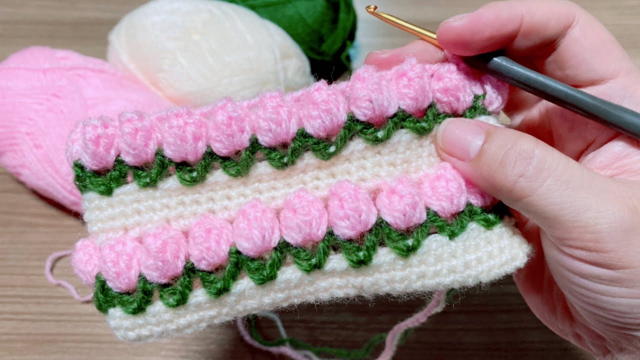 How to crochet pouch bag / ถักกระเป๋า โครเชต์ ลายดอกไม้