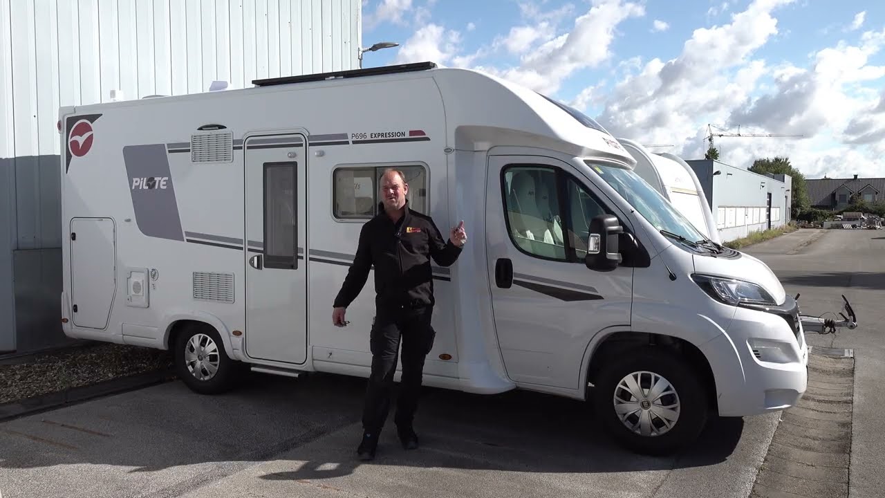 Pilote P696 Expression wird mit 2x450Wp Solar mal richtig autark