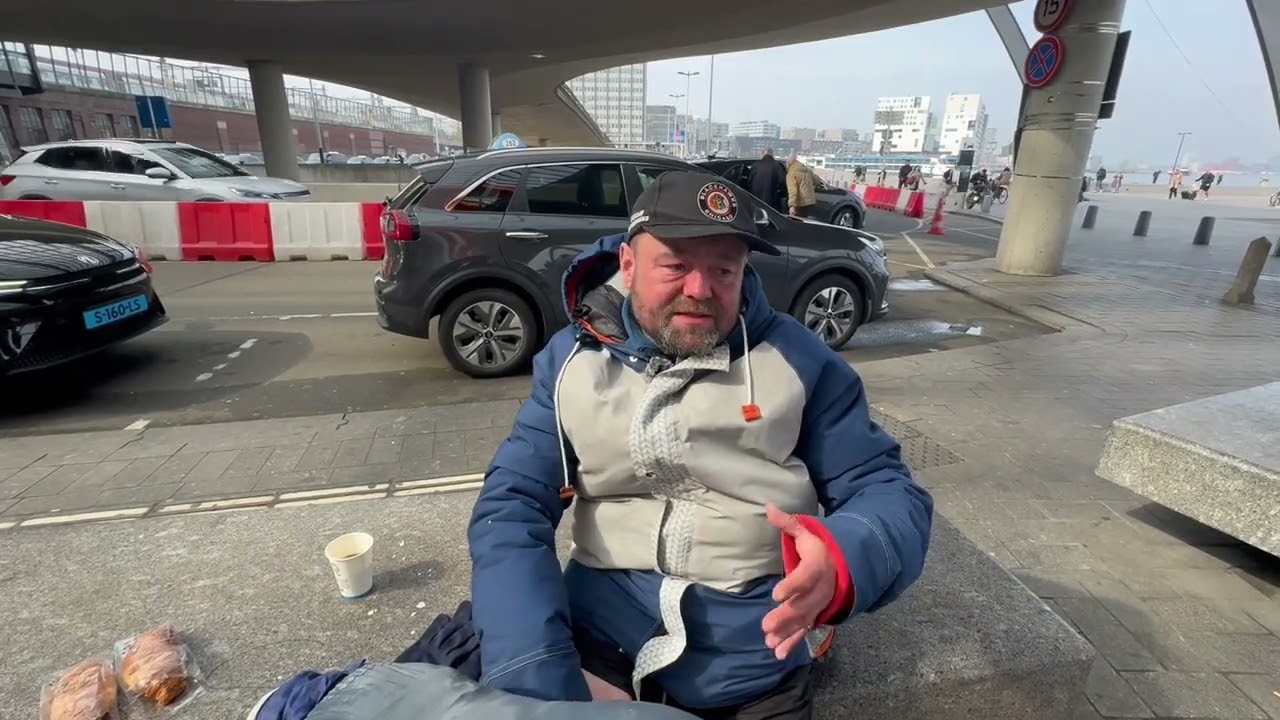Niestety jestem na ulicy...w Amsterdam...Rozmowa z Albertem.