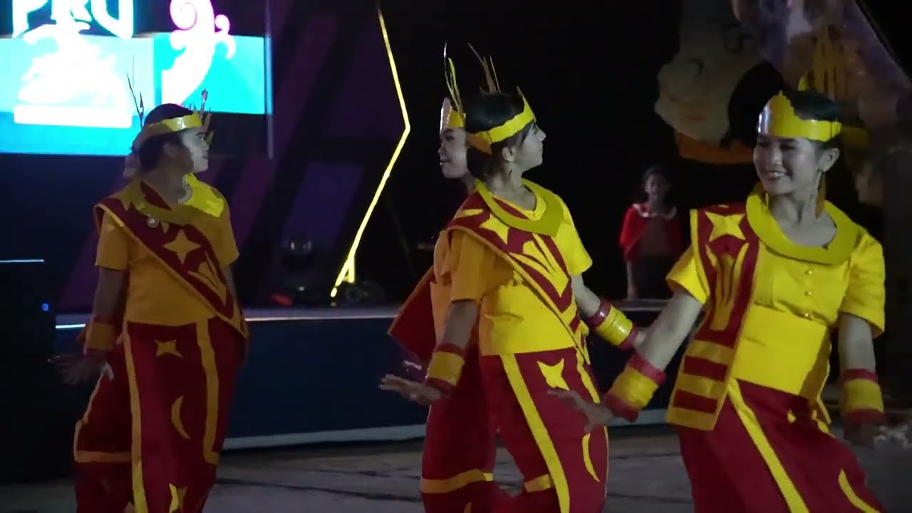 EPIC CULTURAL DANCE !! CHARMING GRACEFUL GIRL #niaspro2023 #wsl #sorakebeach