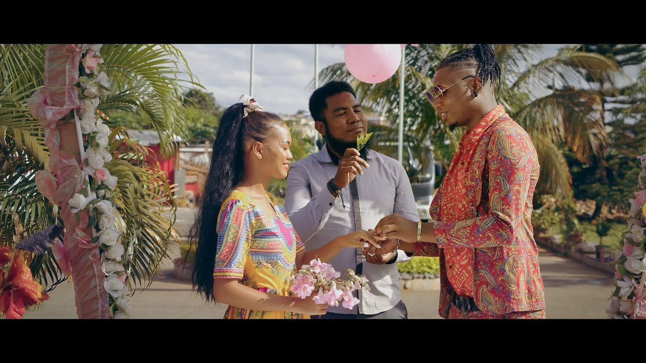 MIJAH - SAMBATRA (Directed by Tsilavina.R_La St'art Project2022)