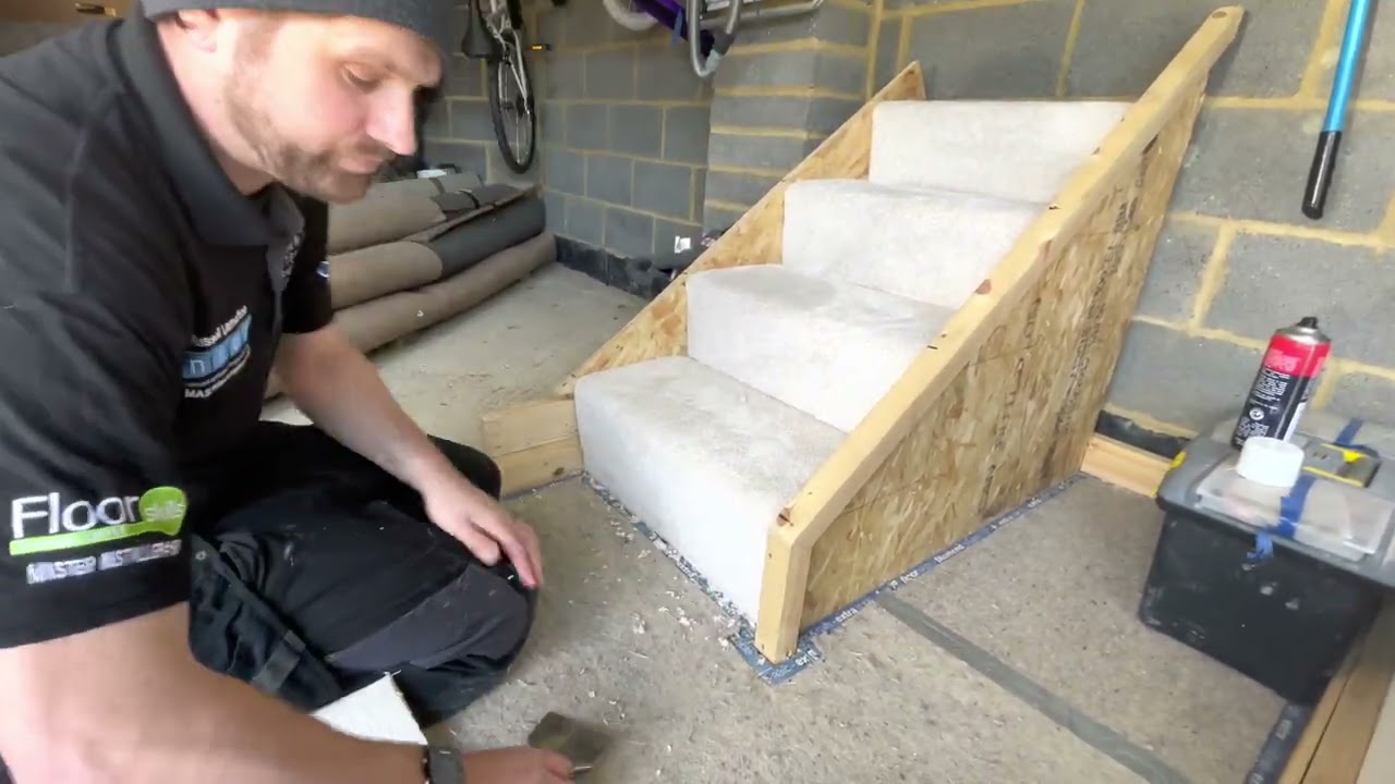 Carpet fitting - top down or bottom up challenge - which one is a better install ?