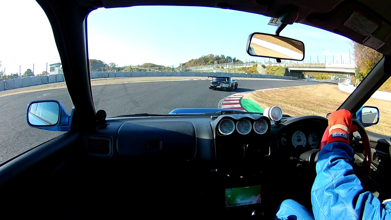 GC8 鈴鹿サーキットでクラッシュ