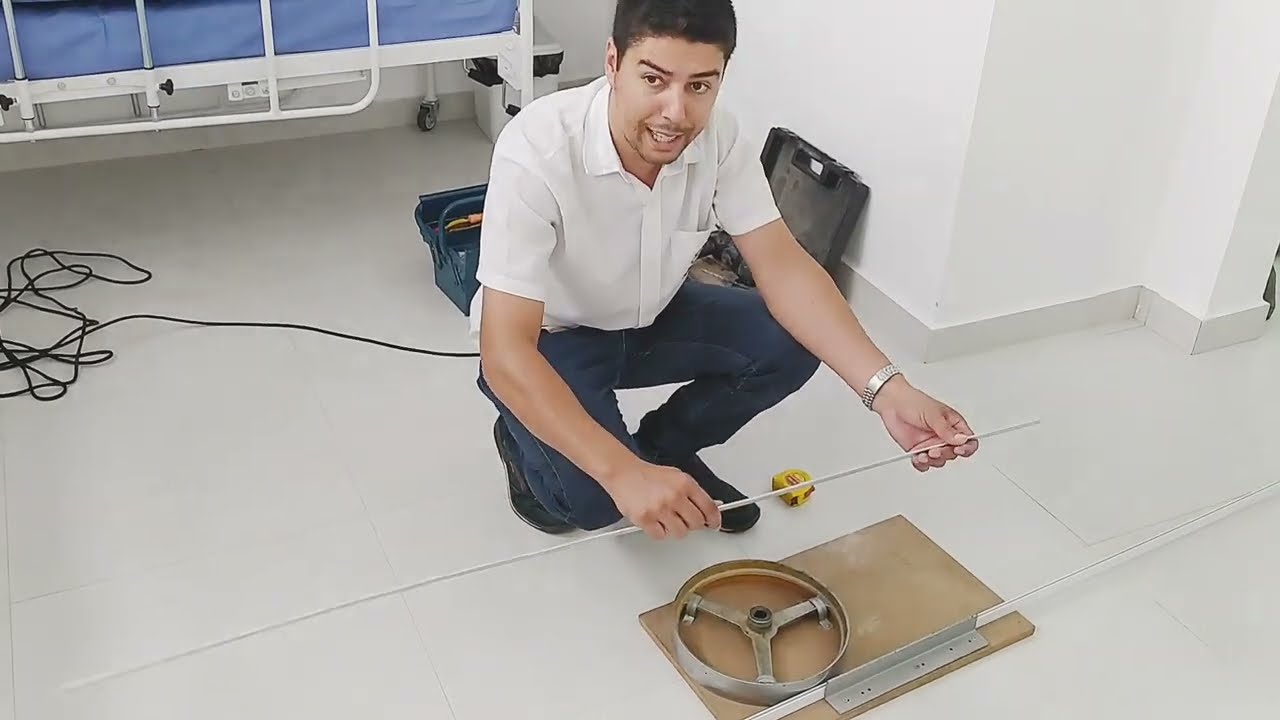 Como fazer curva em trilho de cortina de forma rápida e fácil.