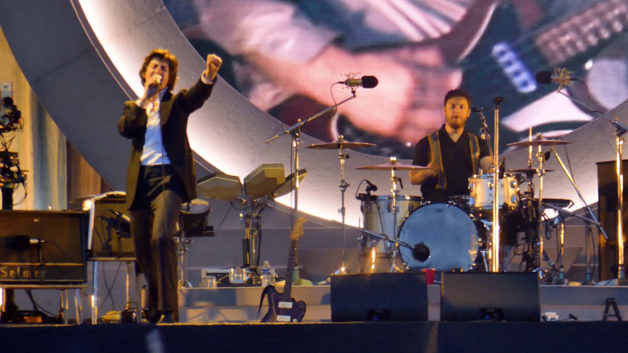 Arctic Monkeys - Knee Socks [Live at Luxexpo The Box, Luxembourg - 04-07-2023]