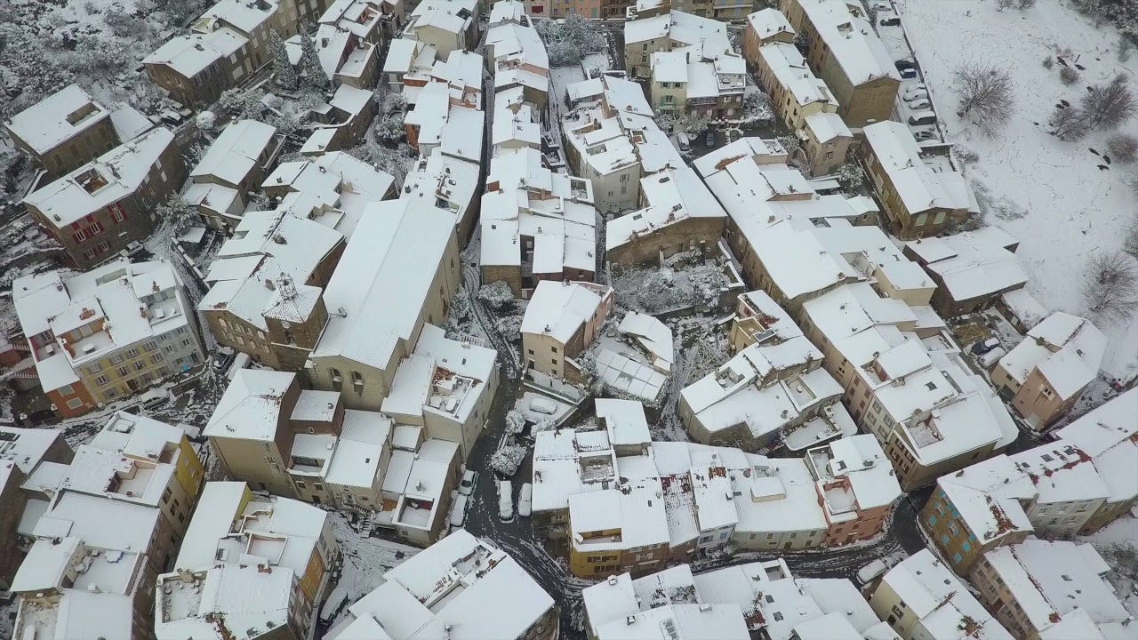 sous la neige # la garde-freinet & grimaud (4K mavic pro)