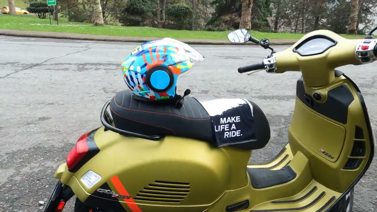 Vespa gts 300 hpe supersport 2023 / Hırslı mat yeşil...
