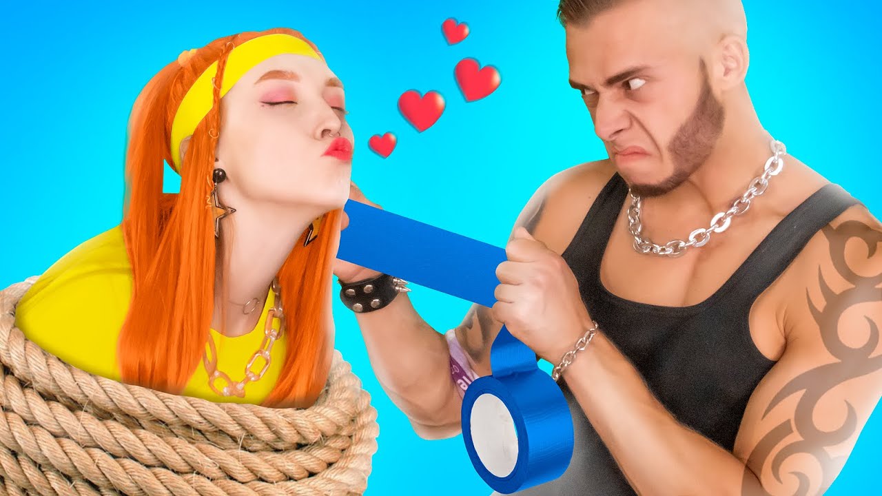 Je Suis Tomb&eacute;e Amoureuse De Mon Kidnappeur