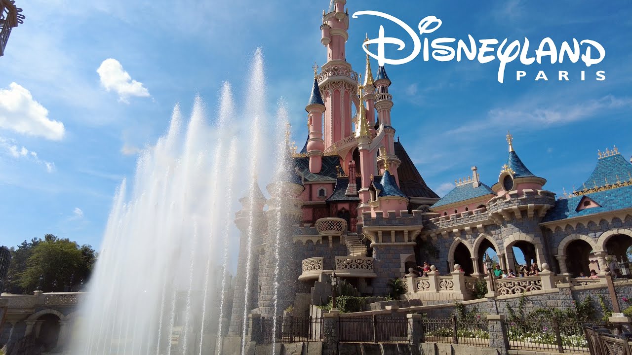 Disneyland Paris Castle Fountains and Shopping Time