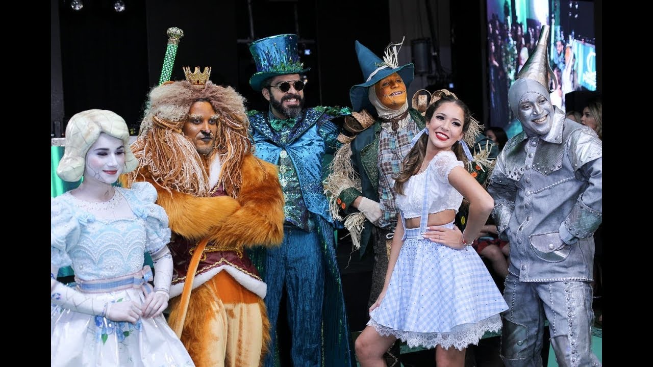 A MELHOR abertura de pista de dança de 2019 - O Fantástico mundo do Magico de Oz