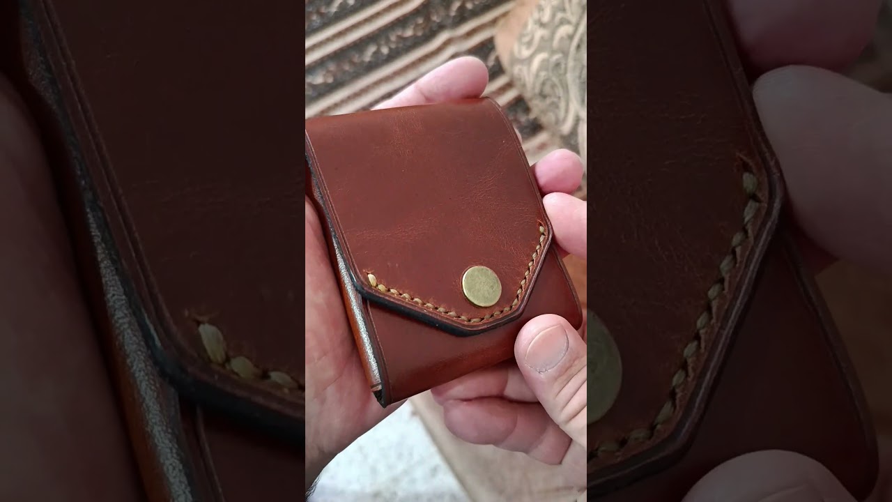 Portefeuille en cuir v&eacute;ritable, fabrication alg&eacute;rienne Contacter par WhatsApp 0657742050.