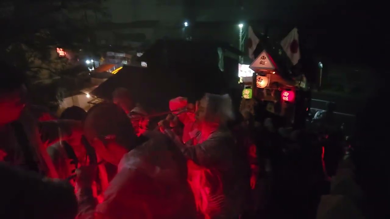 2025年乙島祭り 日曜日　朝階段下から中段