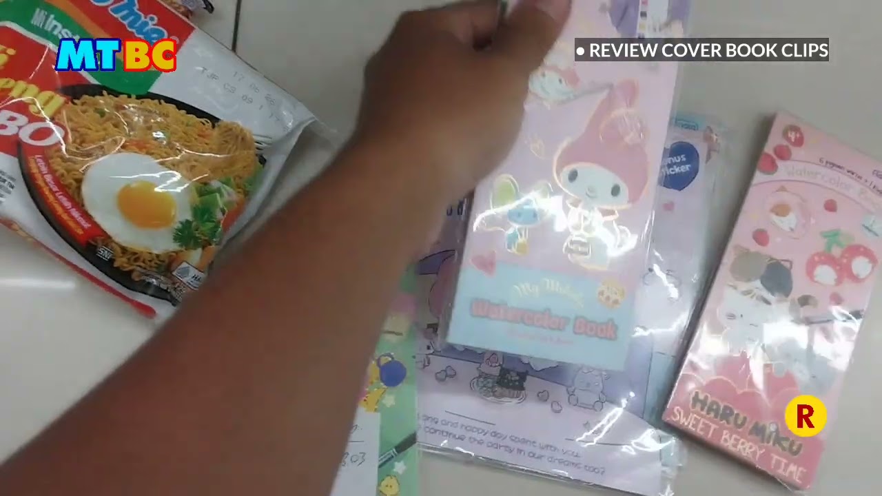 Review Cover Book Clips | Coloring booknya kok fancy semua sih ancrit wkwkwkw