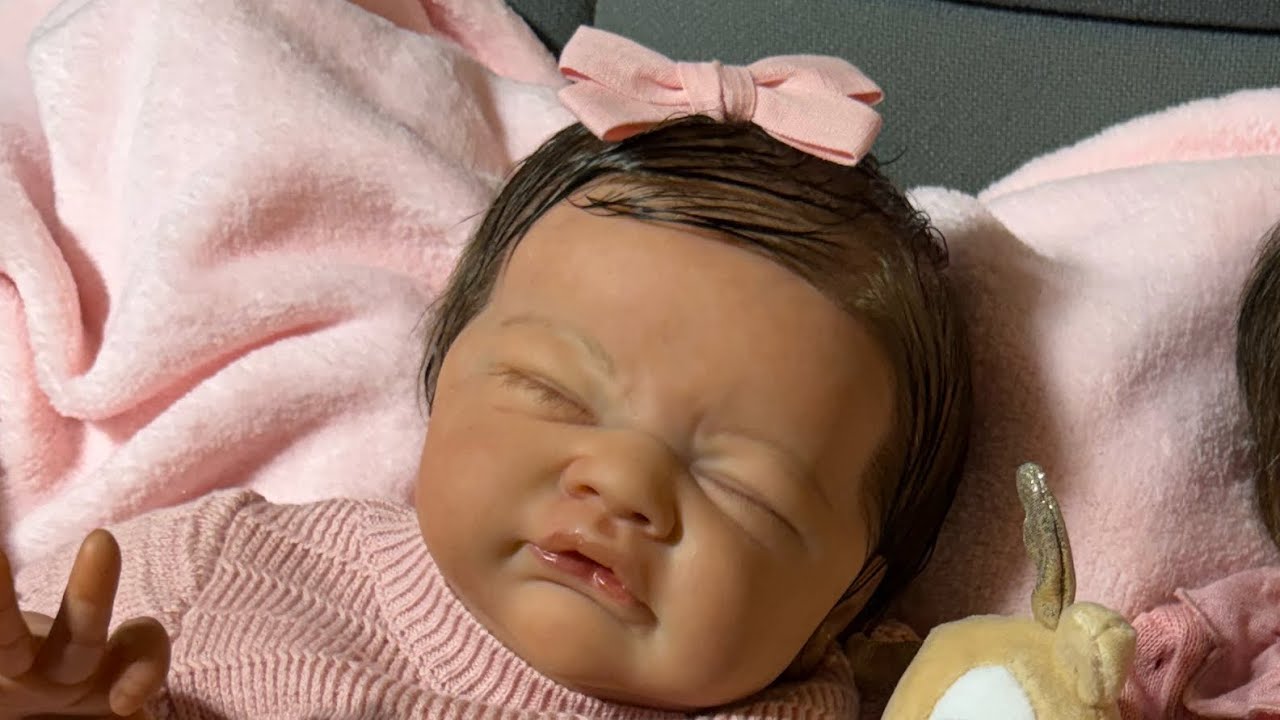CHANGING AND NAME REVEAL OF MY NEWEST REBORN BABY!!! GRACIE MAE BY LAURA LEE EAGLES🩷🩷🩷