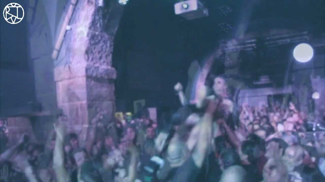BIZARRA LOCOMOTIVA - BURACO NEGRO - MUSICBOX 23.07.11(MULTICAM)