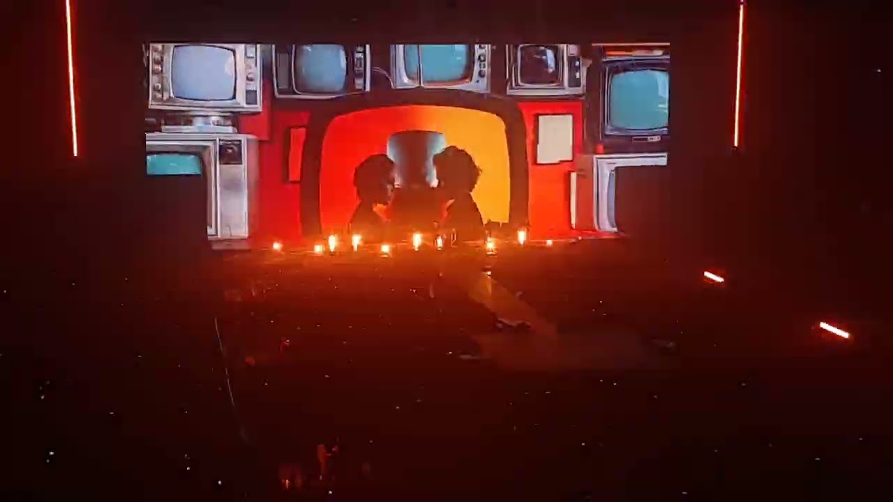 Indochine - Accor Arena - 25/02/2026 - Ma vie est à toi
