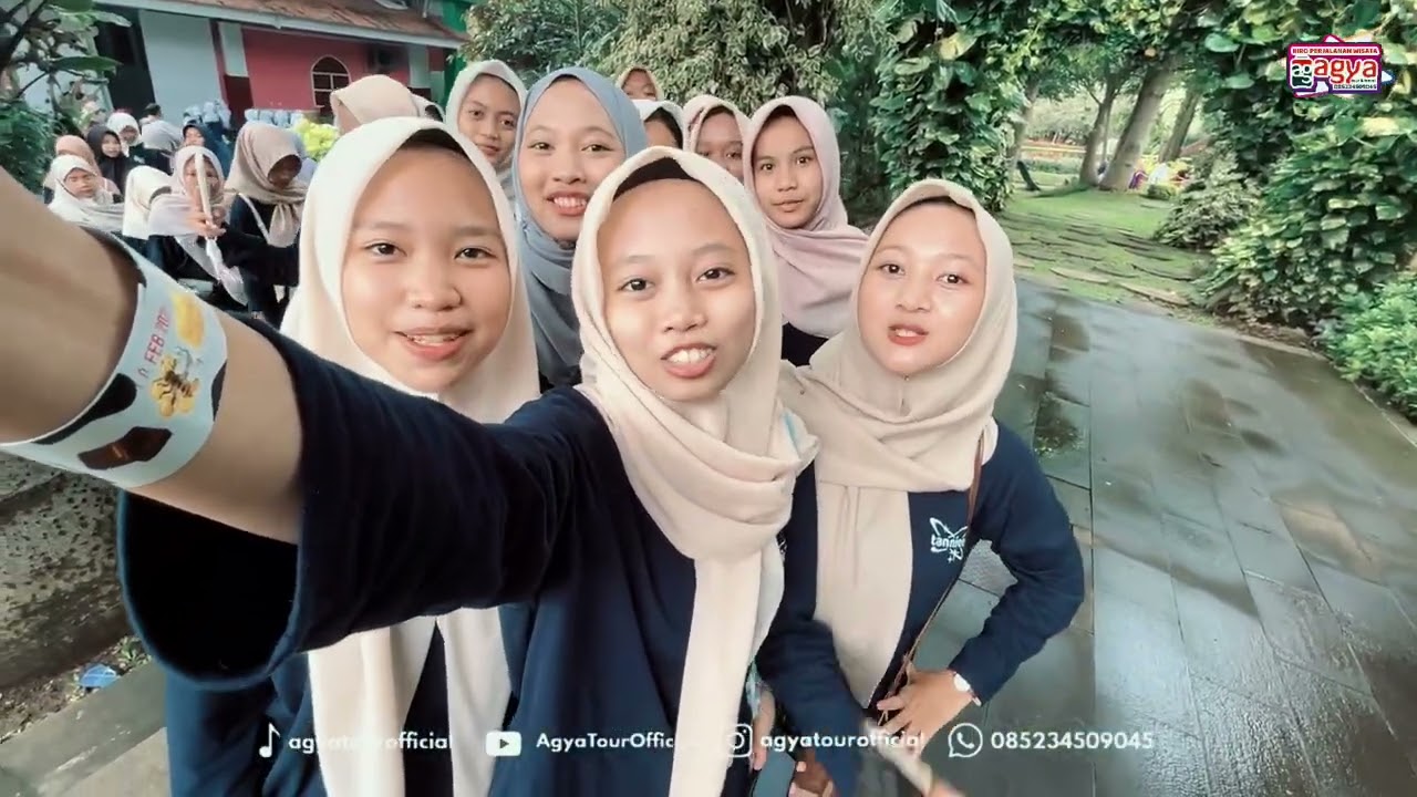 STUDY EDUKASI DAN RELIGI MTS PUTRI NURUL MASYITHOH LUMAJANG FT AGYA TOUR KYAI HAMID & JATIM PARK 1