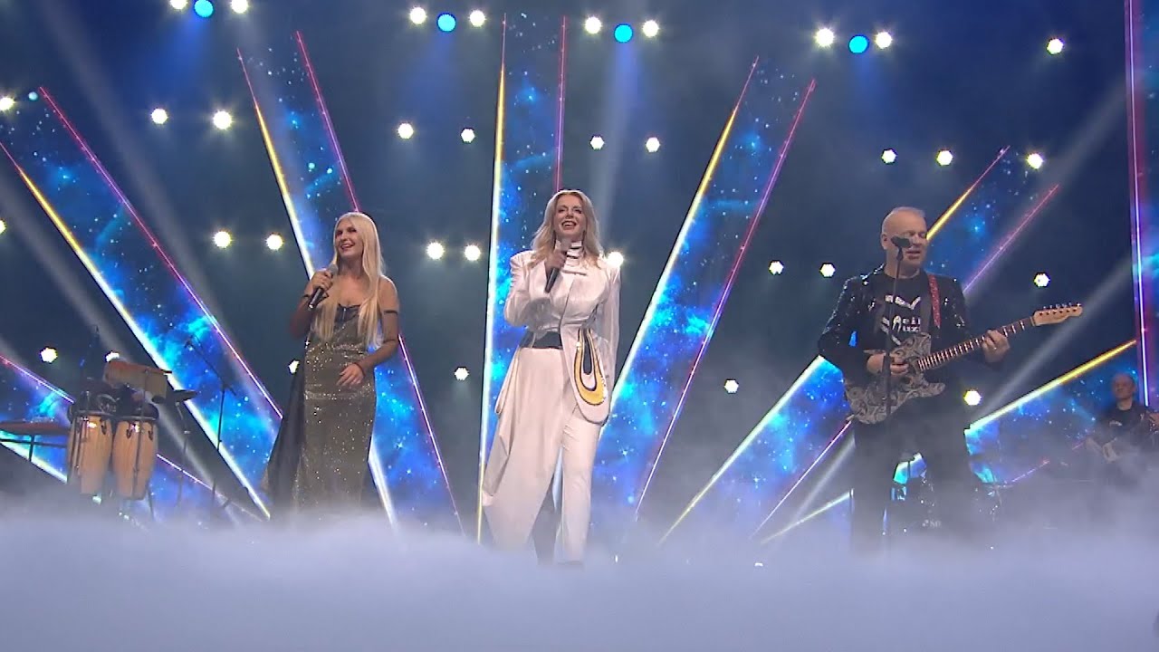 Inga Valinskienė, Laura Remeikienė ir Rolandas Janušas - Nemylimi