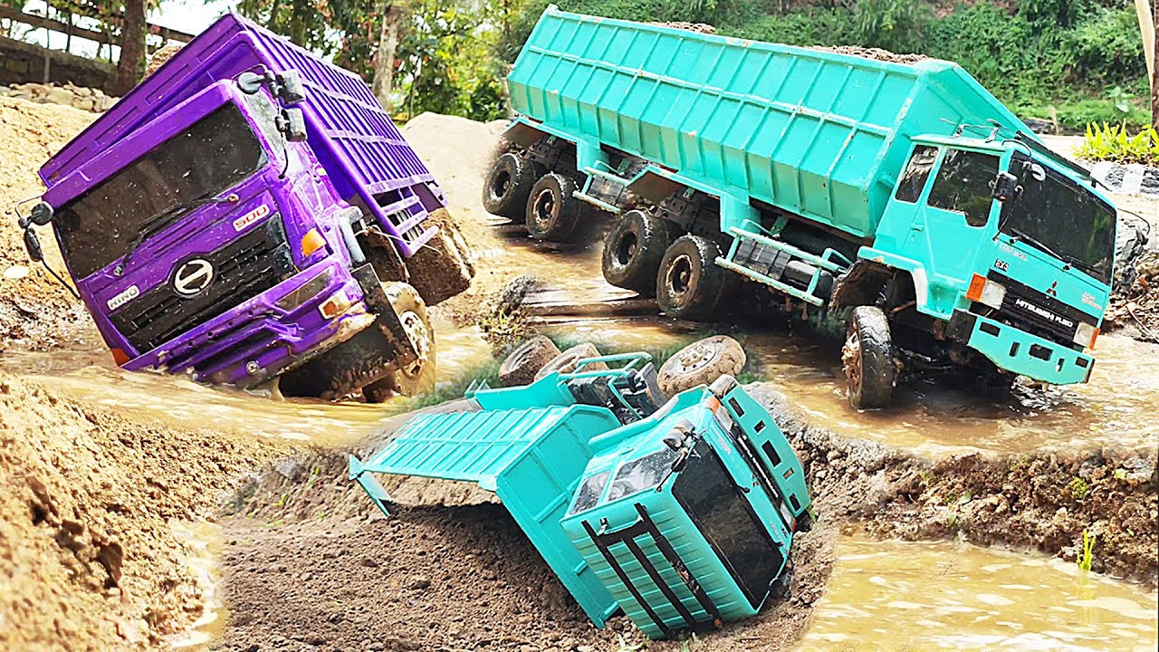 TRUK OLENG Fuso 220Ps Angkut Muatan Proyek Truk Hino 500 Tronton BIKIN OLENG Rc Truk Laka Lantas