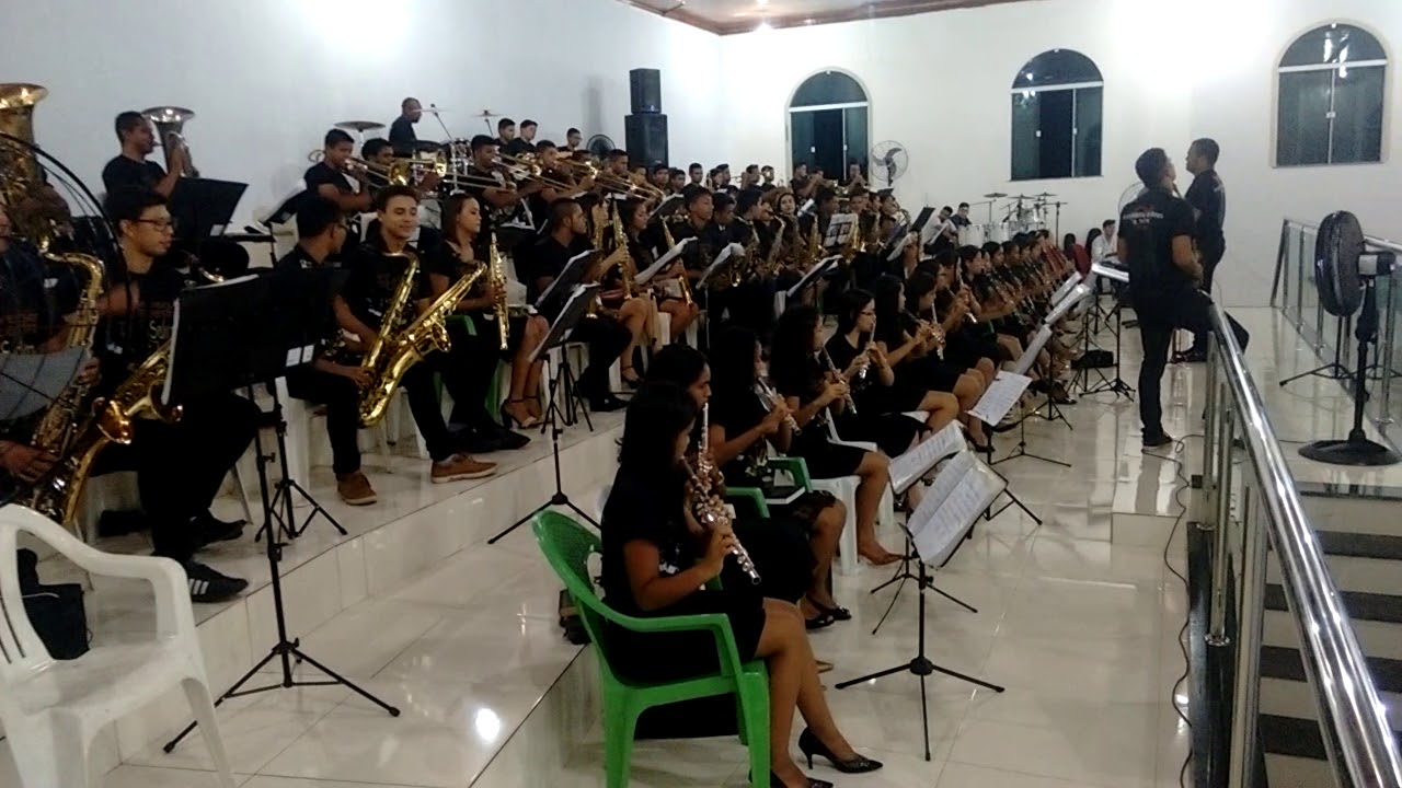 Orquestra Salmo 150 Entoando Autor da minha Fé.