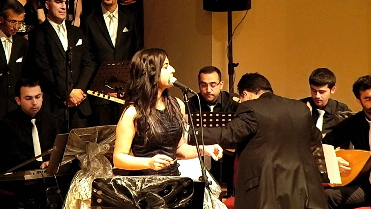 Kullar Olam Seni Doğuran Onaya - HD