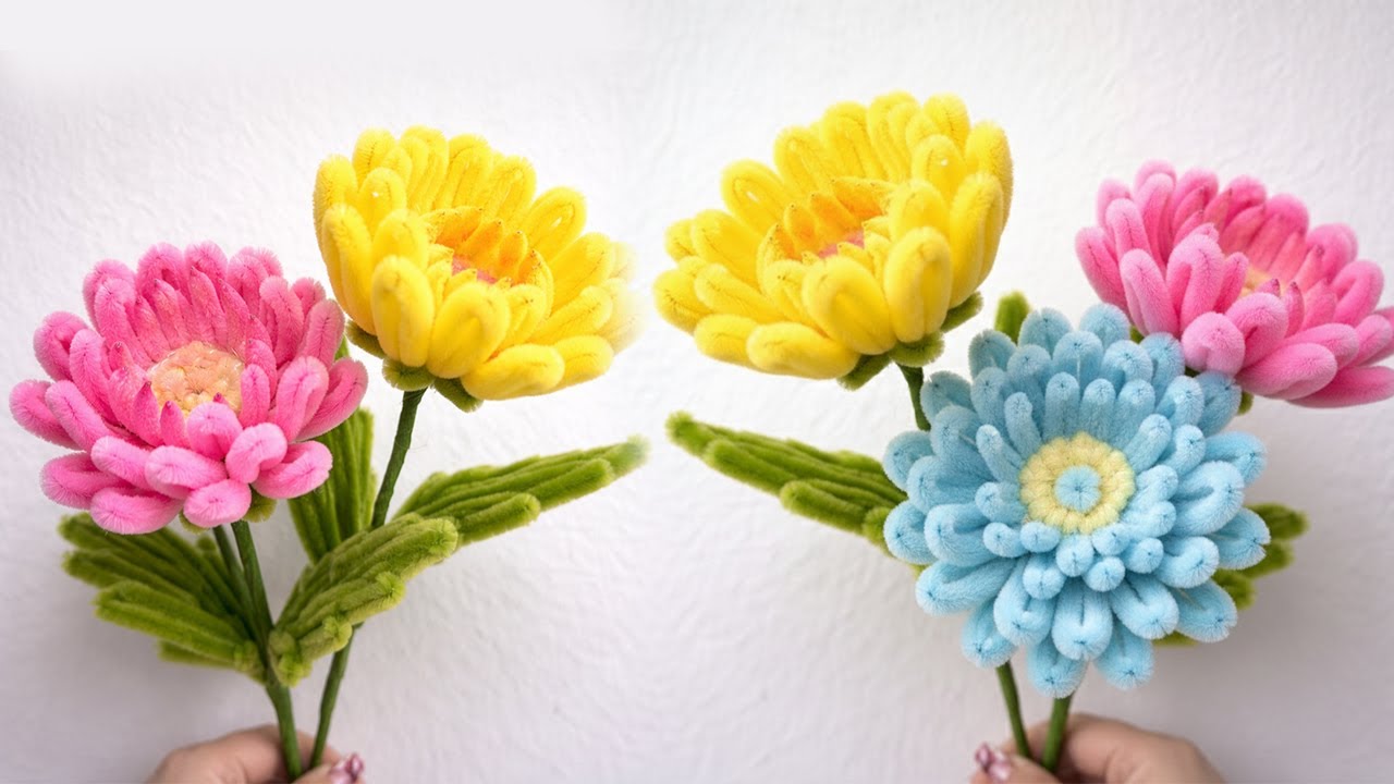 Easy DIY Beautiful flowers with Pipe Cleaner - DIY Pipe Cleaner flowers - DIY Chenille Wire Flowers