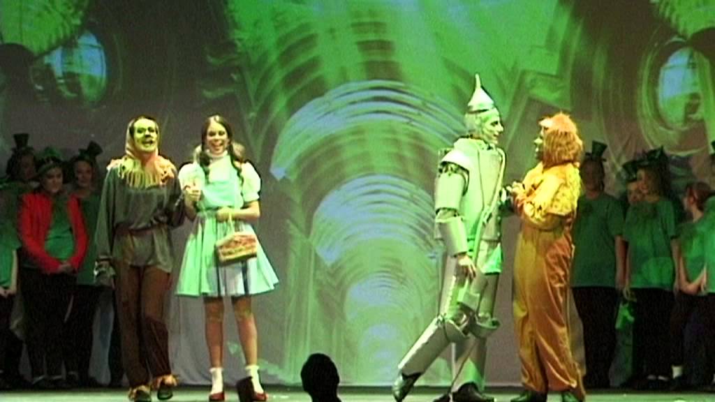 Wizard Of Oz Trailer 2013
