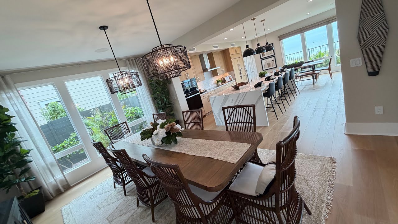 Kekainani Naupaka 5 bedrooms 5.5 baths amazing ocean views 