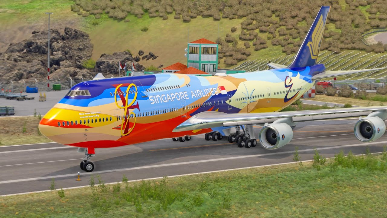 Very Rare! The Giant Boeing 747 Singapore Airlines Takeoff from Shortest Runway