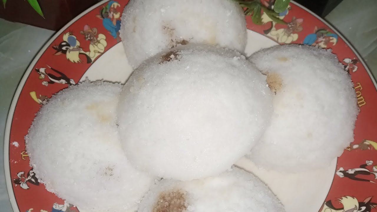 দেখো কত টেকনিক খাঁটিয়ে ভাপা পিঠা তৈরি করলাম।