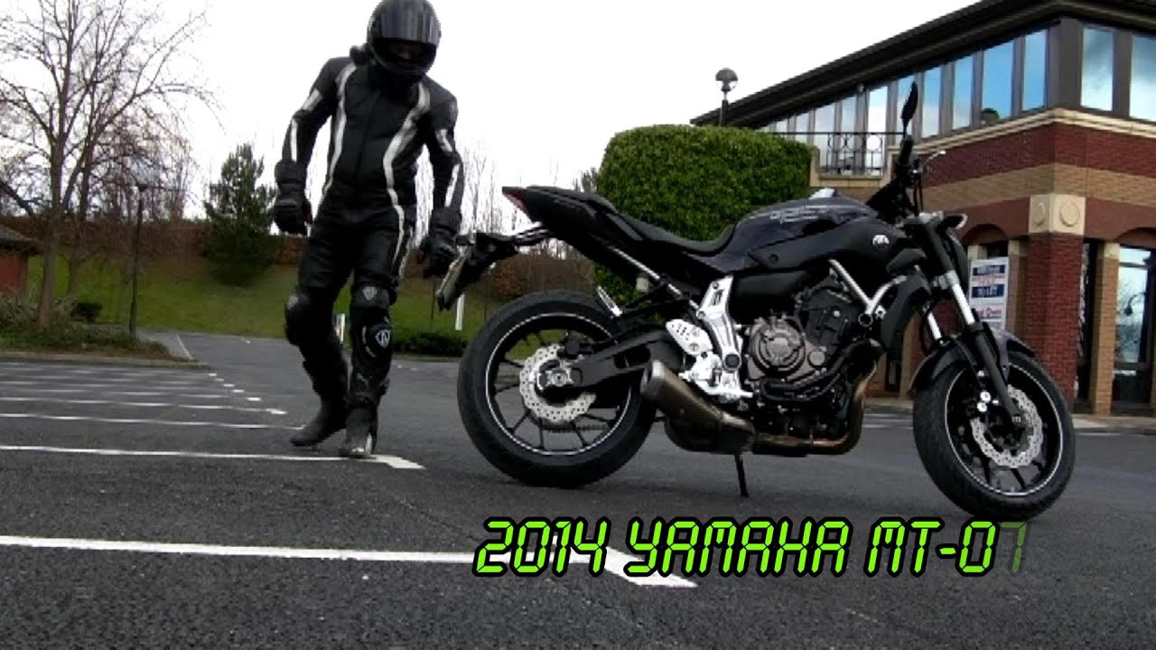 First 'Live Ride' Review of the 2014 Yamaha MT-07 (FZ-07) - All in English