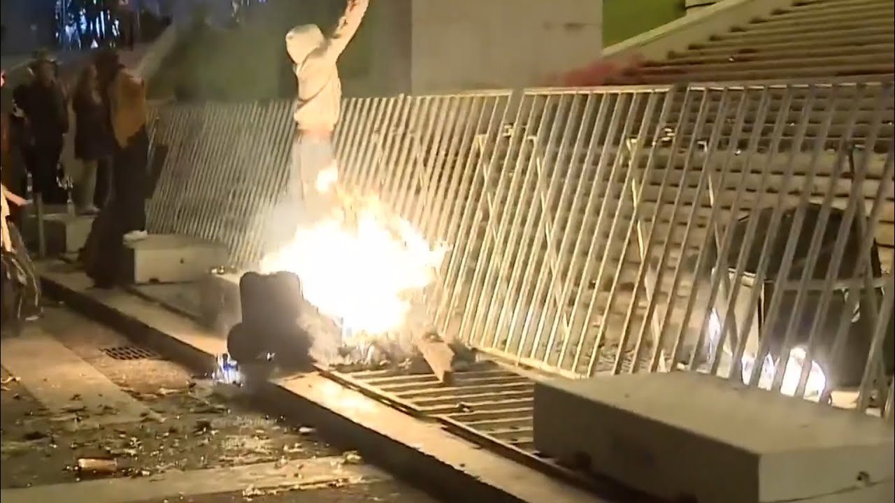 Protests erupt in Lisbon over controversial government draft law