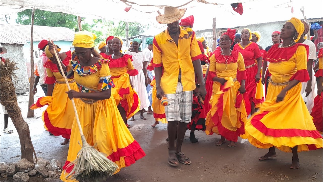 PRETE M BALE POU M BALE KAY MAMBO - GINEN STE-ANNE MAMBO FRANTZCIA TEL: 4336-6340