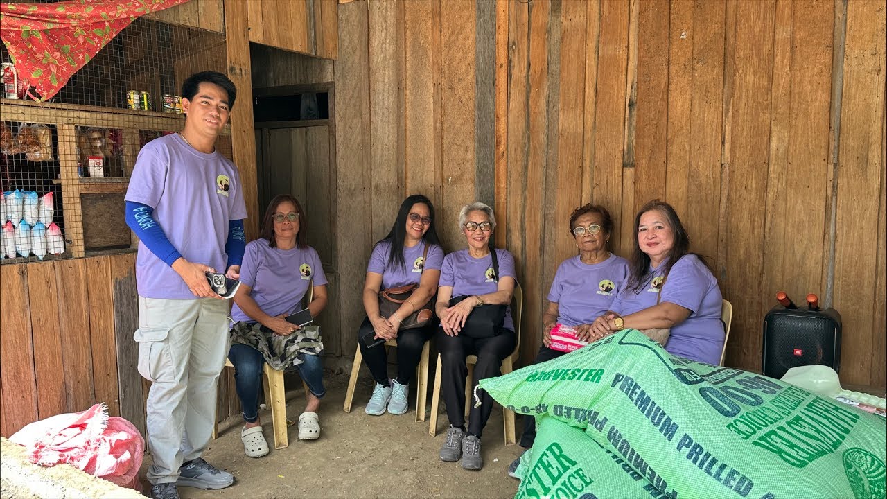 ABUNO AT HERBICIDE DISTRIBUTION FROM TEAM LEAH VIRAY!